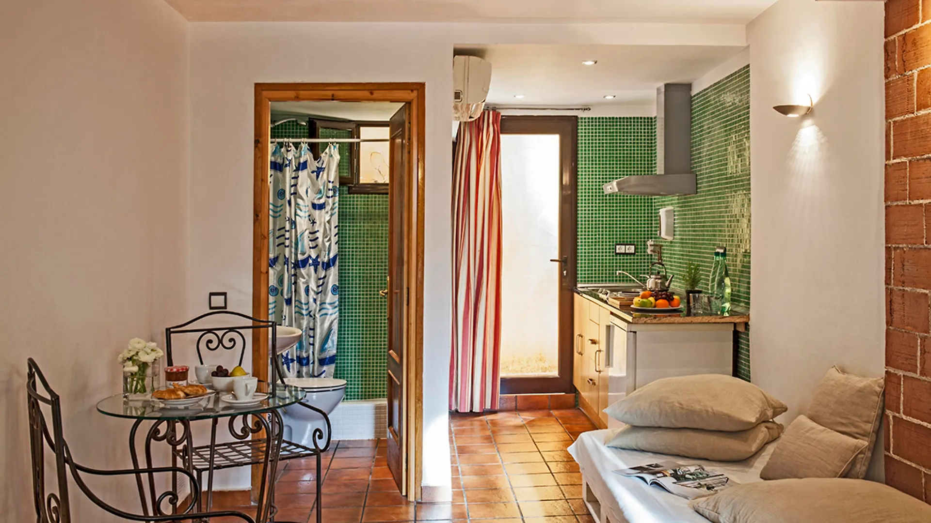 Ainb Las Ramblas-Guardia Apartments Βαρκελώνη 0*,
