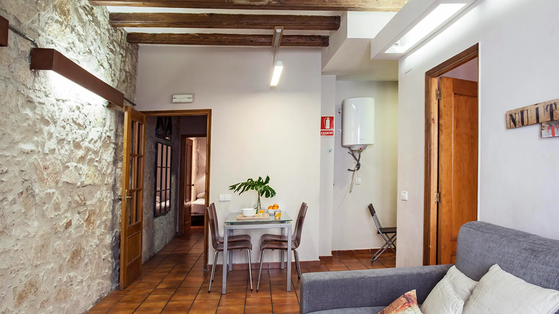 Ainb Las Ramblas-Guardia Apartments Βαρκελώνη