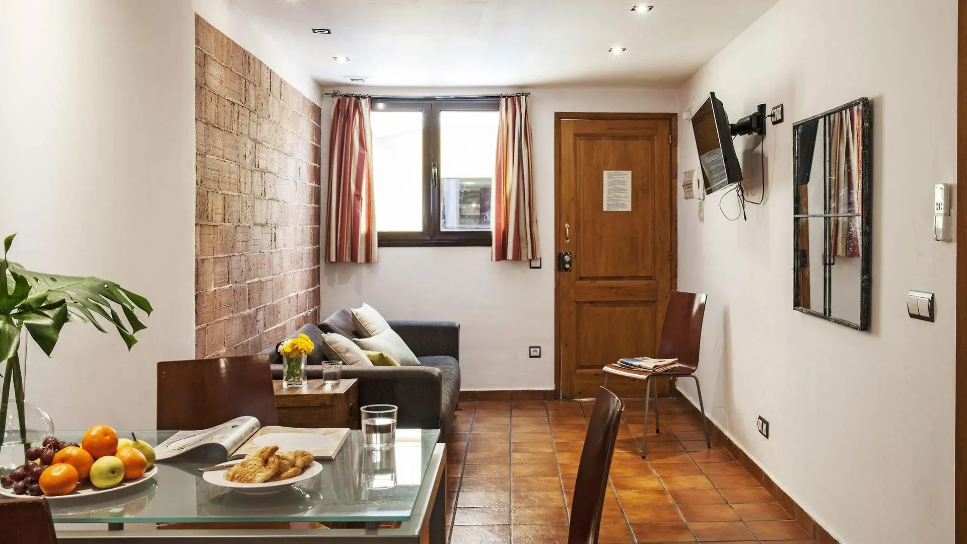Ainb Las Ramblas-Guardia Apartments Βαρκελώνη